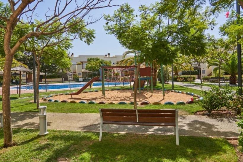Apartamento Primera Linea De Playa Isla Cristina Urbanizacion Zarati 외부 사진